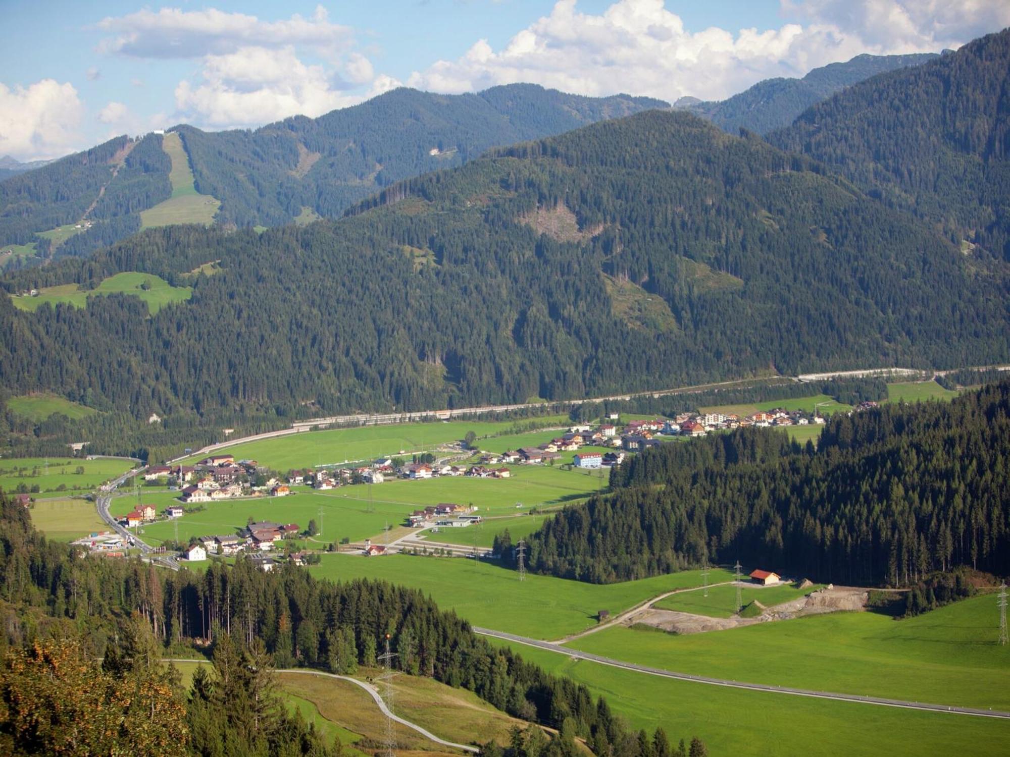 Apartment In Sankt Johann Im Pongau Near Ski Area Wagrain Exterior foto